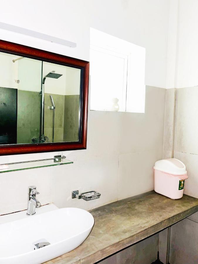 Grand Rockland Hotel Matara Bagian luar foto