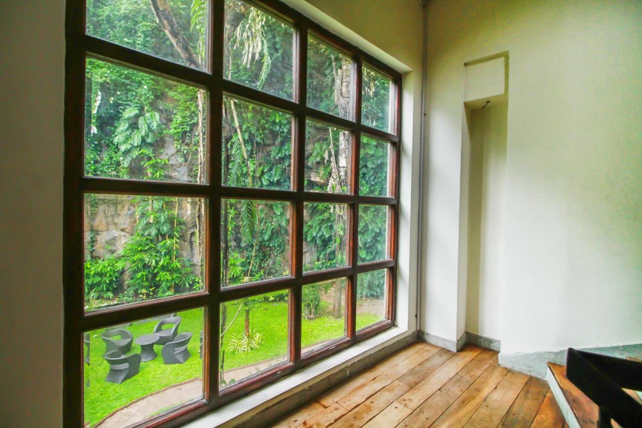 Grand Rockland Hotel Matara Bagian luar foto