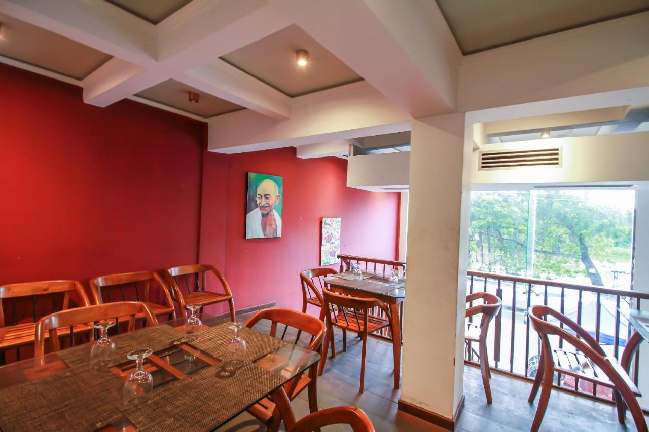 Grand Rockland Hotel Matara Bagian luar foto